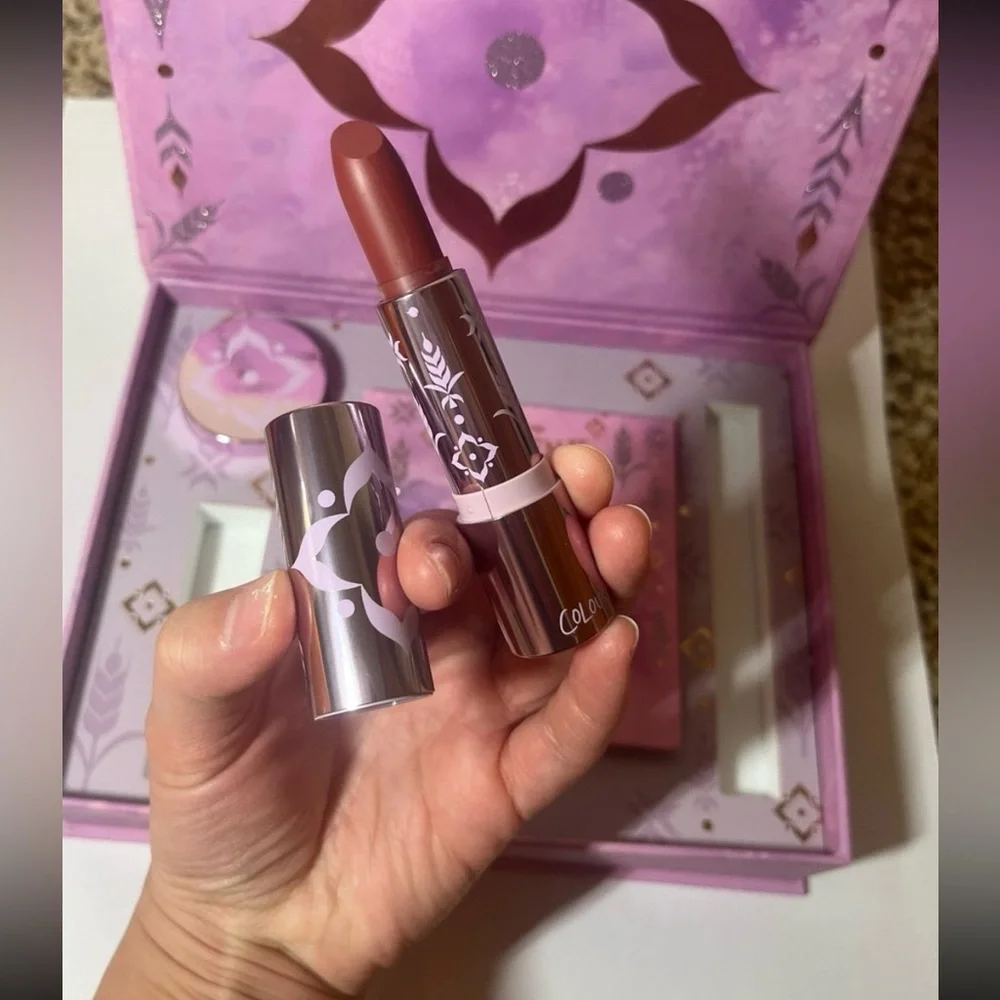 Colourpop Cosmetics x Frozen II Anna Collection Set - Picture 9 of 12